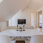 Elegant In Graca By Lovelystay * Lisbon