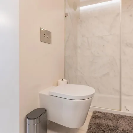 Elegant In Graca By Lovelystay Lisboa