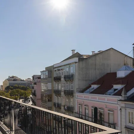 Elegant In Graca By Lovelystay Apartamento