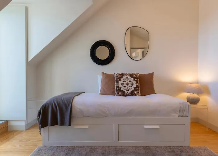 Elegant In Graca By Lovelystay شقة *