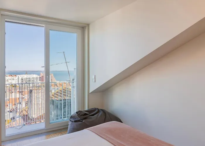 Elegant In Graca By Lovelystay * Lisboa